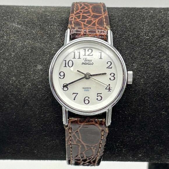 Vintage Brown & Silver Timex Watch - Picture 1 of 5